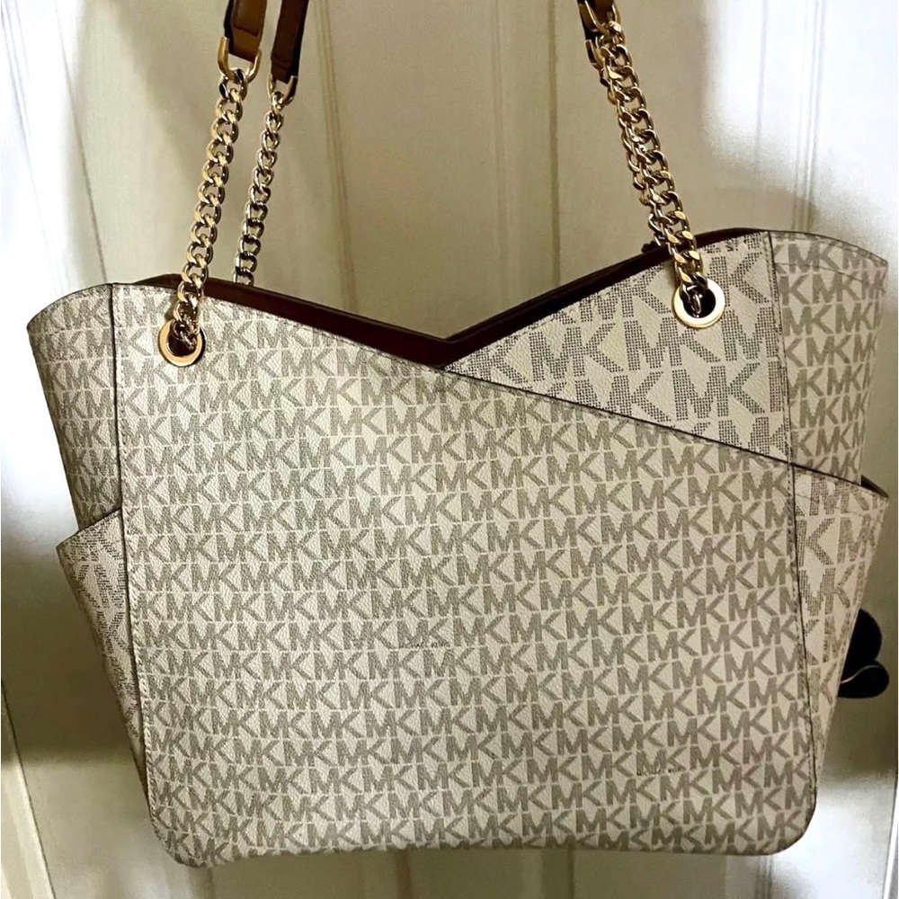 Michael Kors Signature Beige and Brown Tote - Picture 2 of 6
